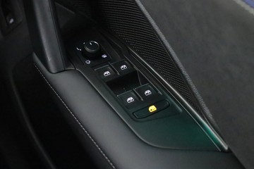 https://dvg-vehicle-assets.s3.amazonaws.com/DVB441/da520l1rjui2p3tcymdsyoe30.jpg