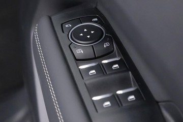 https://dvg-vehicle-assets.s3.amazonaws.com/DVB451/3ff7lyty0s0u83p0vvlzhjypv.jpg