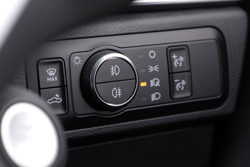 https://dvg-vehicle-assets.s3.amazonaws.com/DVB451/5hn1gq2rzv1kxax6rs3x1ztu6.jpg