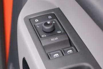 https://dvg-vehicle-assets.s3.amazonaws.com/DVB465/2fgvr67gw1fbseyzcjb1dwb8h.jpg