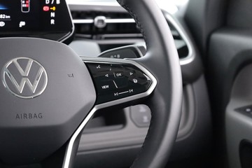 https://dvg-vehicle-assets.s3.amazonaws.com/DVB465/aiyx302urw92ru22bpda1a4ho.jpg