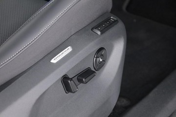 https://dvg-vehicle-assets.s3.amazonaws.com/DYZ691/5xfak4dlkb3yo6tm5ie0ihyua.jpg