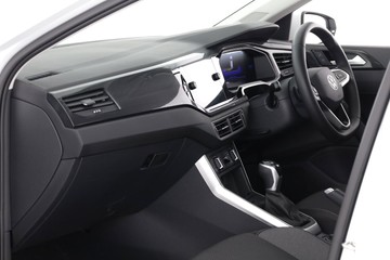 https://dvg-vehicle-assets.s3.amazonaws.com/DYZ740/5gijlxg8jzfwxc5bt6f3e2cf6.jpg
