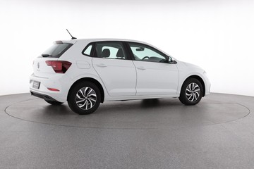 https://dvg-vehicle-assets.s3.amazonaws.com/DYZ740/acwyyzo9ut4ay3i7gu9qjgx5m.jpg