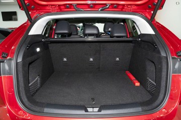 https://dvg-vehicle-assets.s3.amazonaws.com/G074592/62tth61744b4kdscni44pqh59.jpg