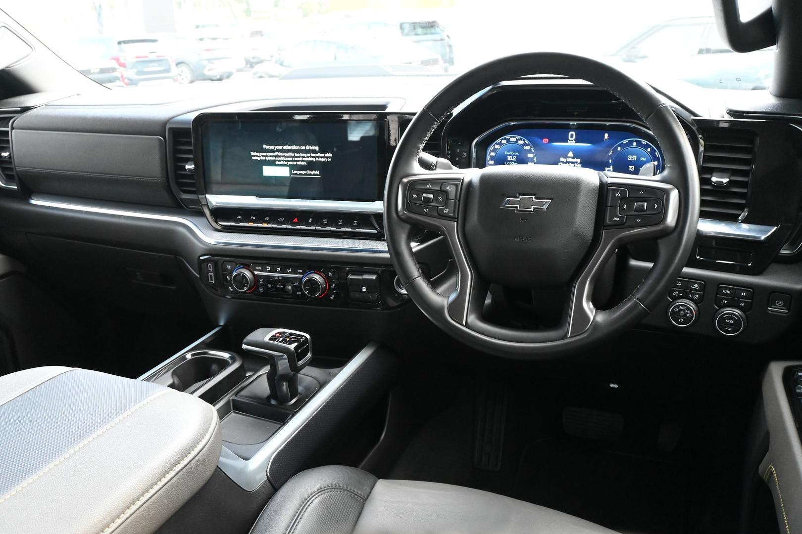 Chevrolet Silverado image 3