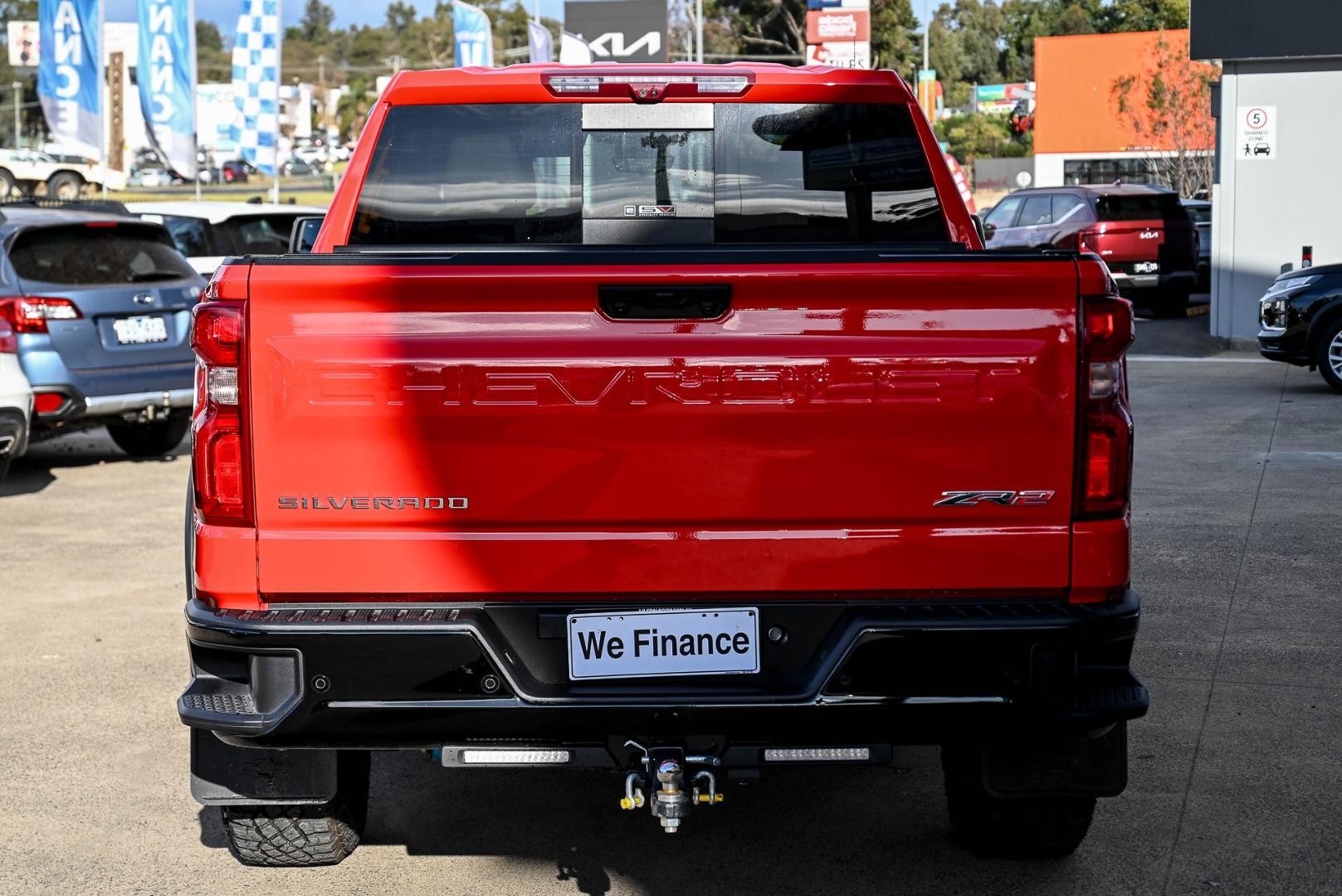 Chevrolet Silverado image 4