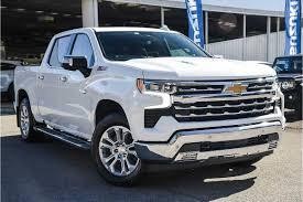 Chevrolet Silverado image 1