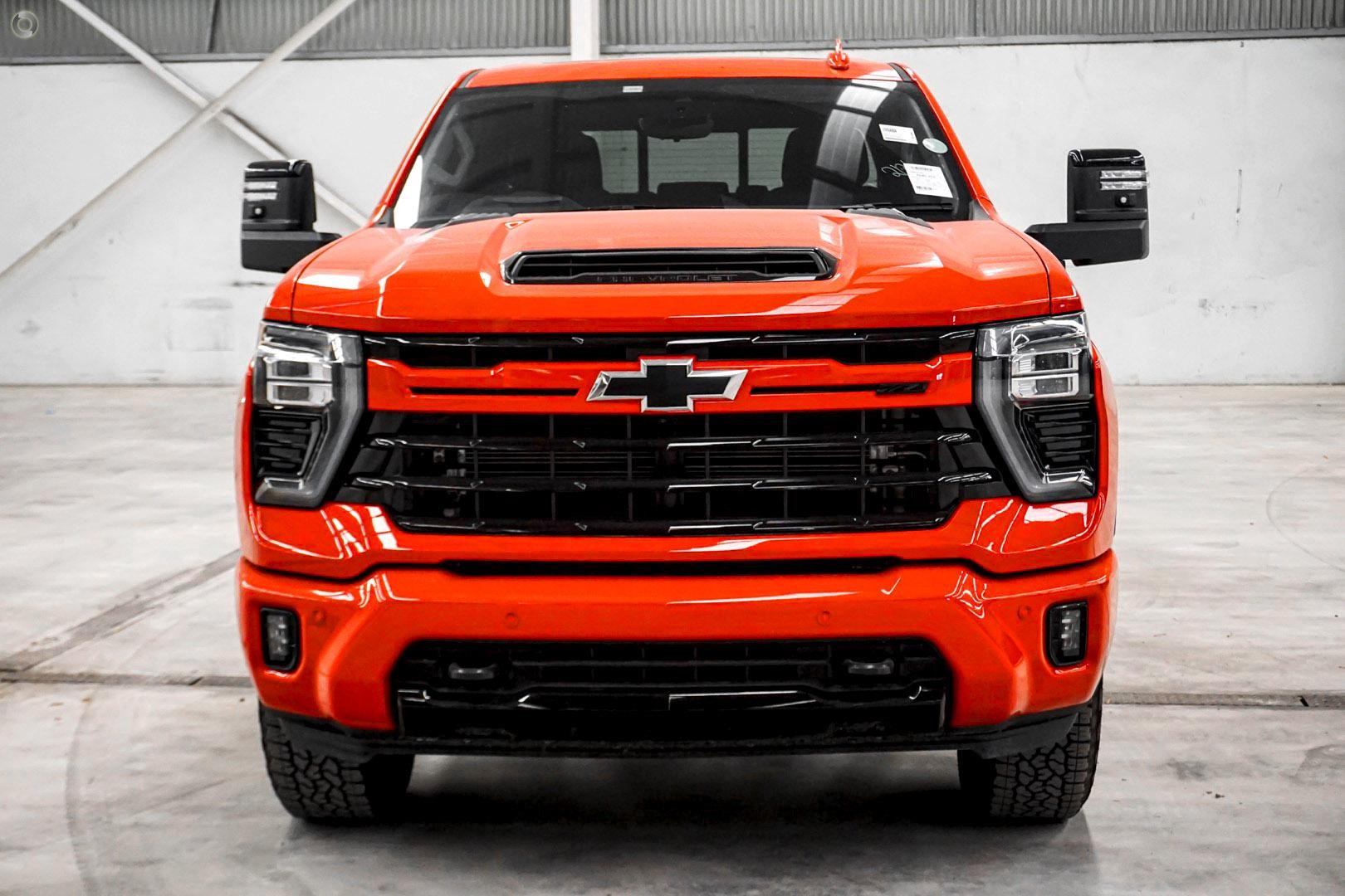 Chevrolet Silverado Hd image 2