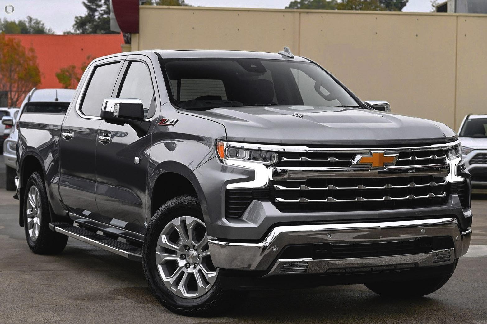 Chevrolet Silverado image 1