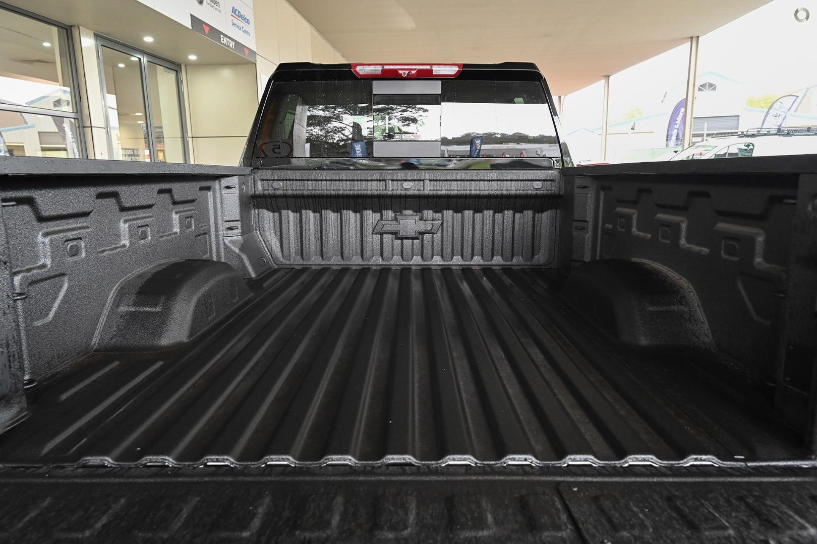 Chevrolet Silverado Hd image 2