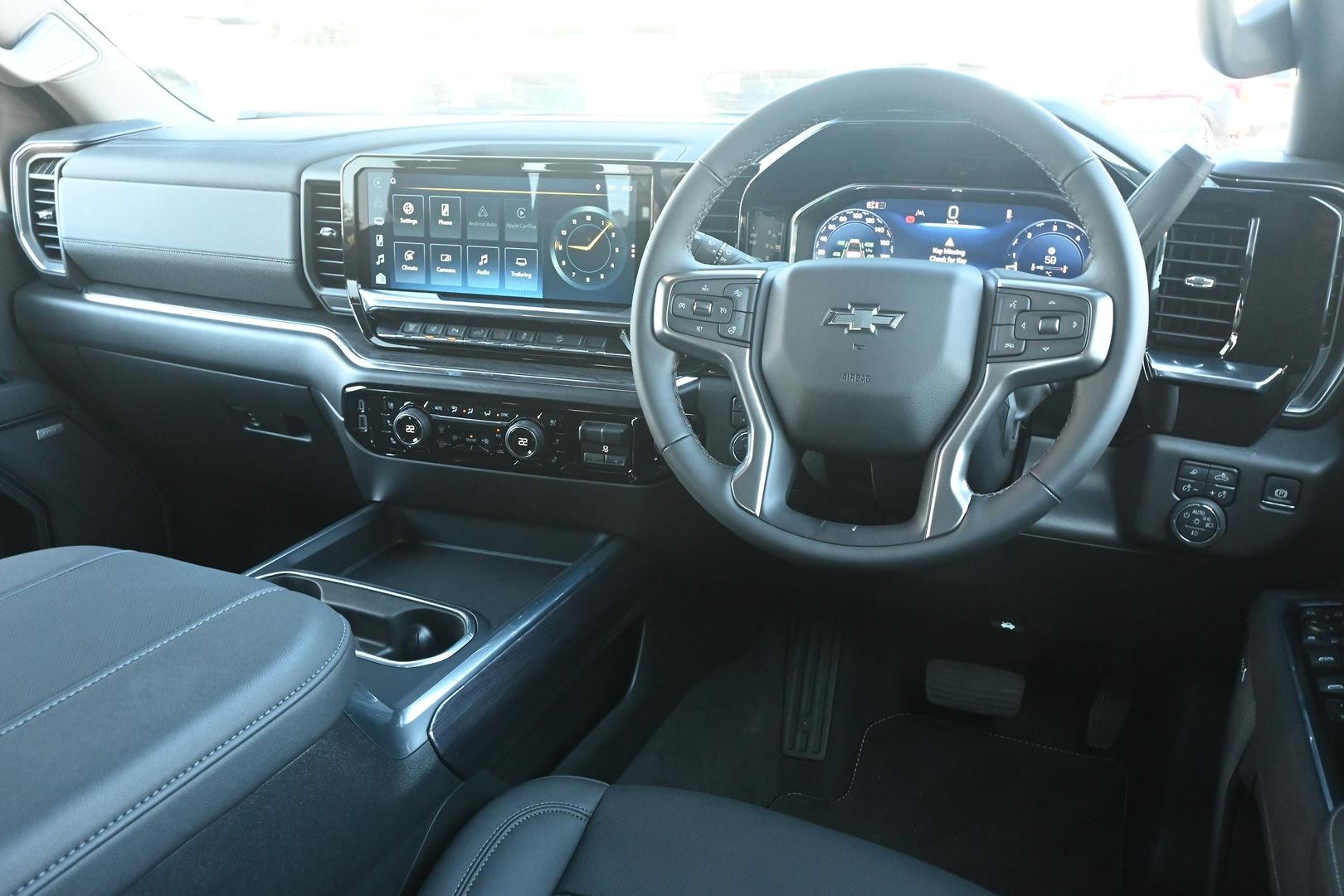 Chevrolet Silverado Hd image 3