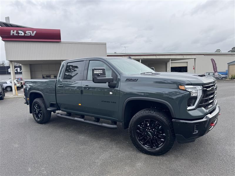 Chevrolet Silverado Hd image 2