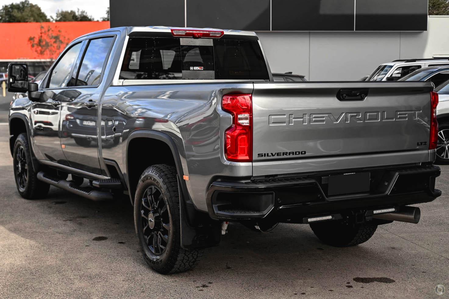 Chevrolet Silverado Hd image 3