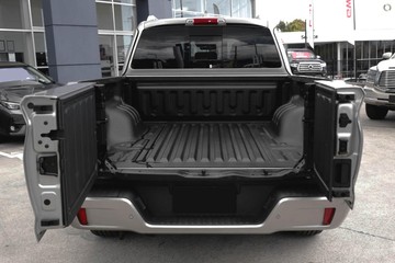 https://dvg-vehicle-assets.s3.amazonaws.com/GW609602/2e20chavaqcg8oyr2melt3t2a.jpg