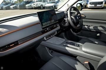 https://dvg-vehicle-assets.s3.amazonaws.com/GW611790/wszligd67btkdl7ptzqm40f04.jpg