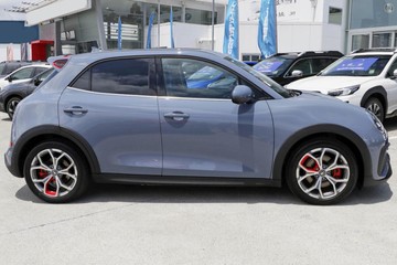 https://dvg-vehicle-assets.s3.amazonaws.com/GW649391/rszbrcachx31d7yiulhchjbd7.jpg