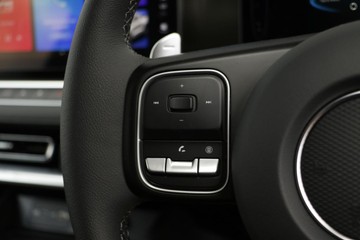 https://dvg-vehicle-assets.s3.amazonaws.com/GW662841/rpr3o7nyfbs38j0lll2llq3ae.jpg