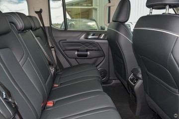 https://dvg-vehicle-assets.s3.amazonaws.com/GW664253/3i5iojjxh5a0xrbyc3y3aqh18.jpg