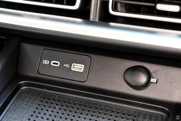 https://dvg-vehicle-assets.s3.amazonaws.com/GW670286/kppeylptdrxgxl2fs7jcafy7a.jpg