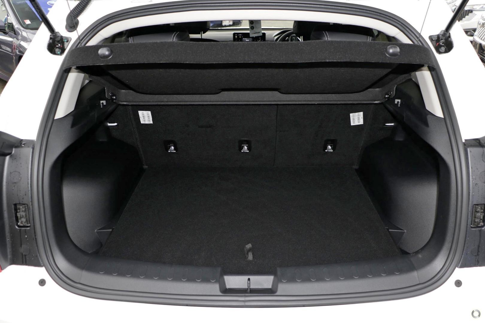 Gwm Haval Jolion image 2