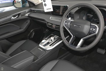 https://dvg-vehicle-assets.s3.amazonaws.com/H625876/q94wz7q4c7fne4zf35a18oky.jpg