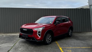 https://dvg-vehicle-assets.s3.amazonaws.com/H642869/akq1om2koairm7mcv1tvo7x17.jpg