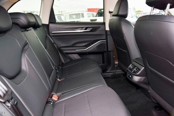 https://dvg-vehicle-assets.s3.amazonaws.com/H850756/9di5zauav7zidhh2dxsoigag1.jpg
