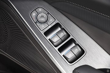 https://dvg-vehicle-assets.s3.amazonaws.com/H852394/mbunjmxwmk1353q0gmm4680q6.jpg