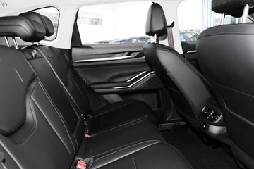 https://dvg-vehicle-assets.s3.amazonaws.com/H852598/zdn7el66d5tc8bhd78wkz5ms7.jpg