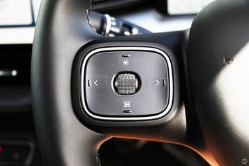 https://dvg-vehicle-assets.s3.amazonaws.com/H852606/0rj32r7tyau7x15g05cb27dv1.jpg