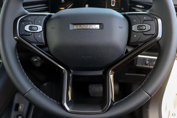 https://dvg-vehicle-assets.s3.amazonaws.com/H932487/ipx0qeiu0rfh9lrw7veudg0ad.jpg