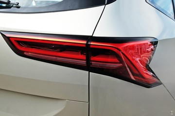 https://dvg-vehicle-assets.s3.amazonaws.com/H936000/0kzeqblerpm7pryxqvuthjpne.jpg