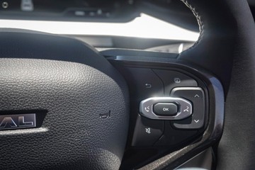 https://dvg-vehicle-assets.s3.amazonaws.com/H936522/b9ec9pgfklq0xigt4t46ne3d5.jpg