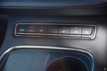 https://dvg-vehicle-assets.s3.amazonaws.com/H942222/46hqu9ibv0tdoyl3rpjow5s09.jpg