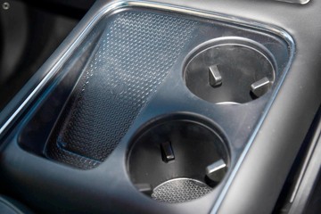 https://dvg-vehicle-assets.s3.amazonaws.com/H942222/8p2zgy9qir77s6xxcclx6yyz2.jpg