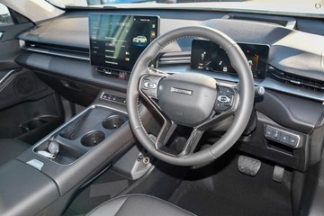 https://dvg-vehicle-assets.s3.amazonaws.com/H942222/khfyu77fl55pt82skz7zsegr9.jpg