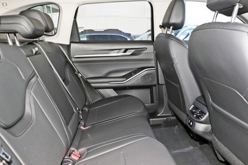 https://dvg-vehicle-assets.s3.amazonaws.com/H945422/vzffwzx71mj3kpb5xxk0fz3db.jpg