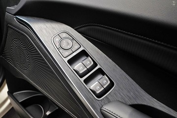 https://dvg-vehicle-assets.s3.amazonaws.com/H993544/7dyjxpmniu6jmglaxbxapnxm6.jpg