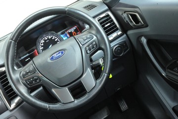 https://dvg-vehicle-assets.s3.amazonaws.com/J003095/ex7zl0kqwf6r7i8qt635r26hh.jpg