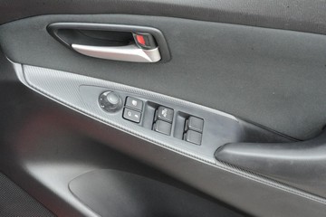 https://dvg-vehicle-assets.s3.amazonaws.com/J003231/2tl2ph4gtj17r1lgbqrwlvc0j.jpg