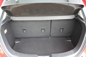 https://dvg-vehicle-assets.s3.amazonaws.com/J003231/6nn76jk33ssb5tsk3tm6rt1hp.jpg