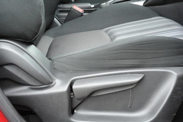 https://dvg-vehicle-assets.s3.amazonaws.com/J003231/8qdmuu4yty317aw9itaaosxjy.jpg