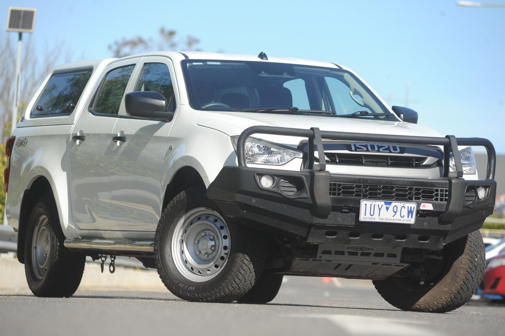 Isuzu D-max image 1