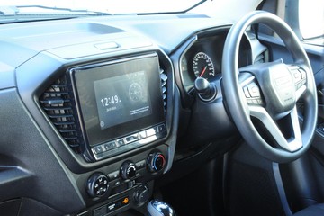 https://dvg-vehicle-assets.s3.amazonaws.com/J003275/e0gs816am6i3rpoo4j7c4qxr9.jpg