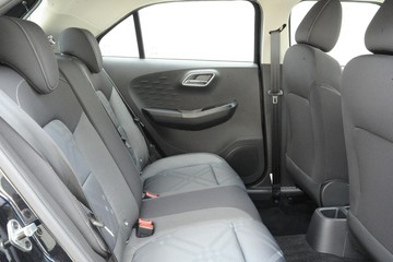 https://dvg-vehicle-assets.s3.amazonaws.com/J003392/7npvq41qu4a28c4bhu0n2ri2n.jpg