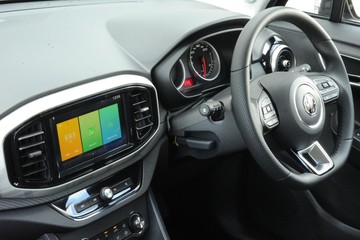 https://dvg-vehicle-assets.s3.amazonaws.com/J003392/9ww5ubl4net3gte04ko78r1hj.jpg