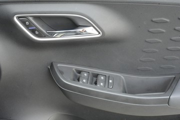 https://dvg-vehicle-assets.s3.amazonaws.com/J003392/enzv6u7ia62dksbs42i9lo803.jpg