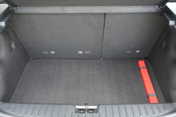https://dvg-vehicle-assets.s3.amazonaws.com/J003392/jx3kwqg5zuo6r6cpybr17vbj.jpg