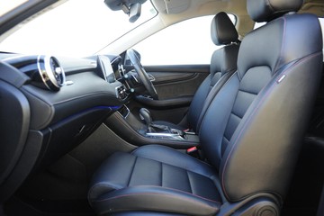 https://dvg-vehicle-assets.s3.amazonaws.com/J003485/26hdnj85qjjprche4byxj5v0n.jpg